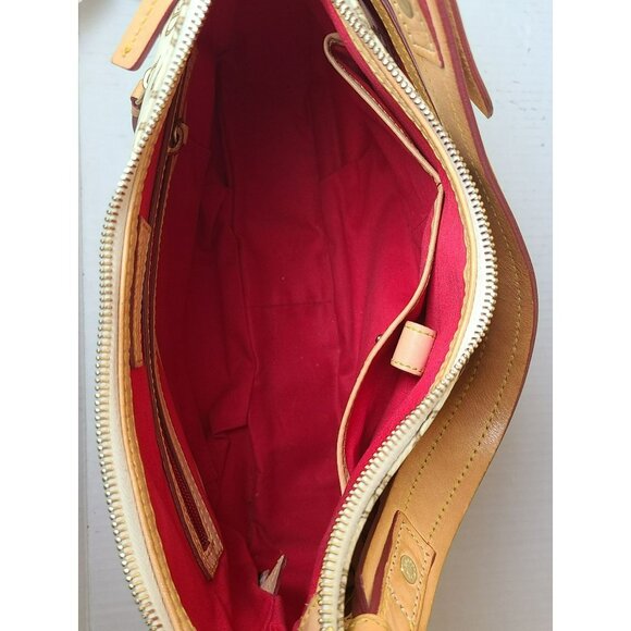 Dooney and Bourke Hobo Bag Collins East West 1975 Signature Ivory Brown *READ* - Picture 6 of 16